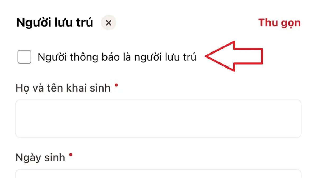 Thêm người lưu trú và điền thông tin